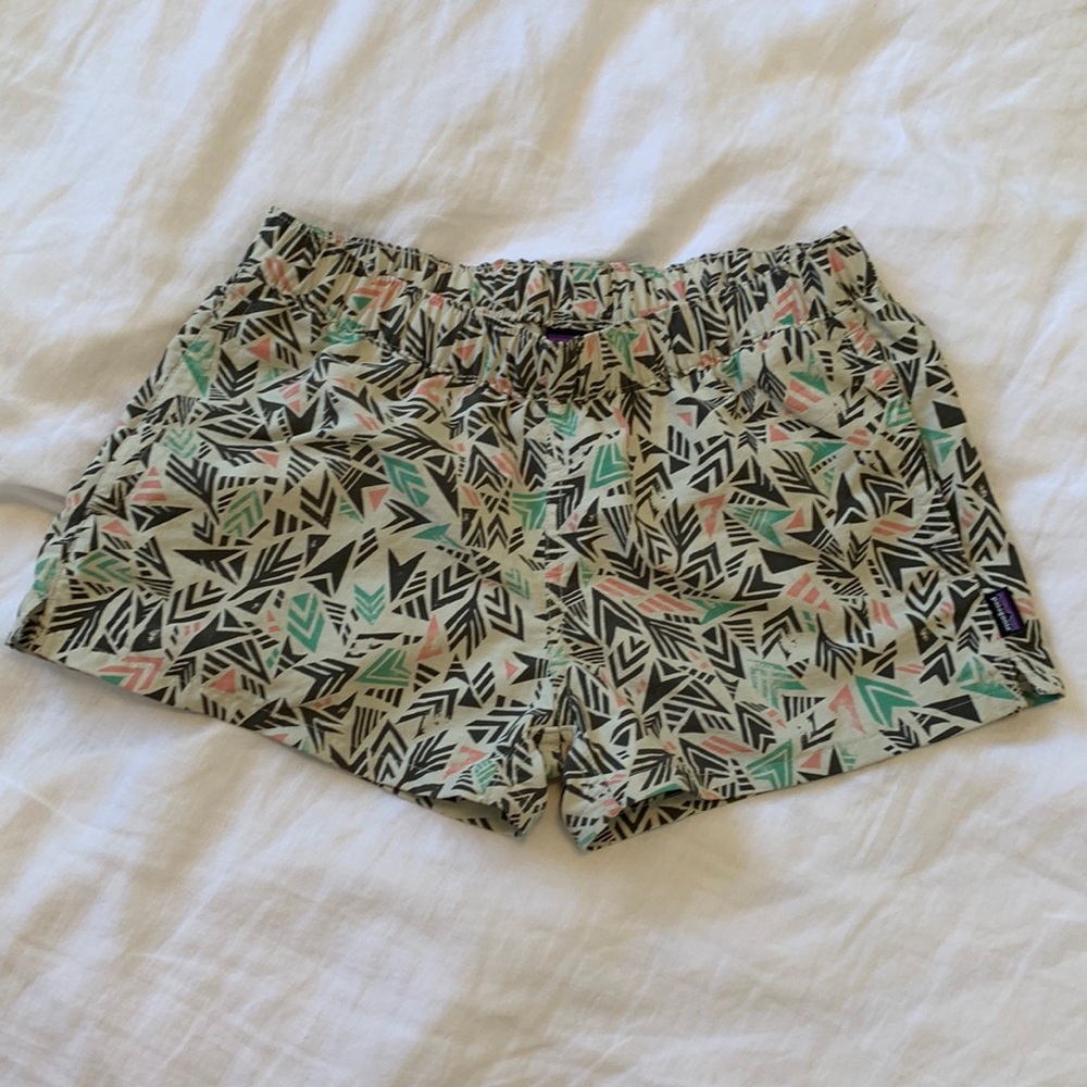 NWOT Sm Patagonia Baggies Shorts